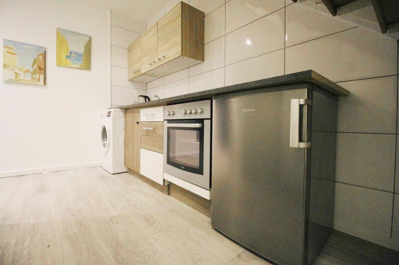 Comfortable Rooms In Akh Area Wien Exterior foto