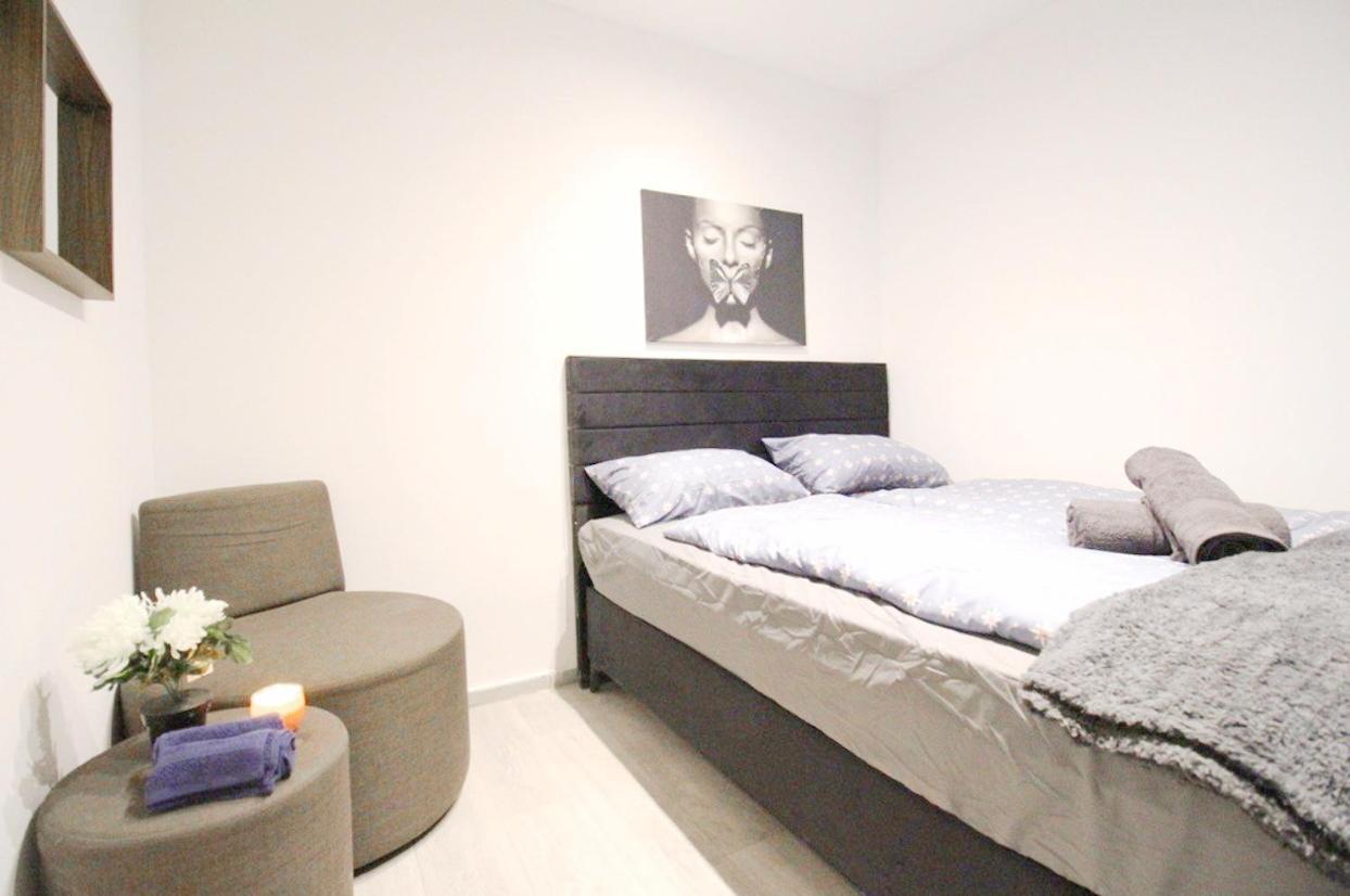 Comfortable Rooms In Akh Area Wien Exterior foto